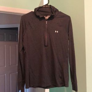 UnderArmour Pullover